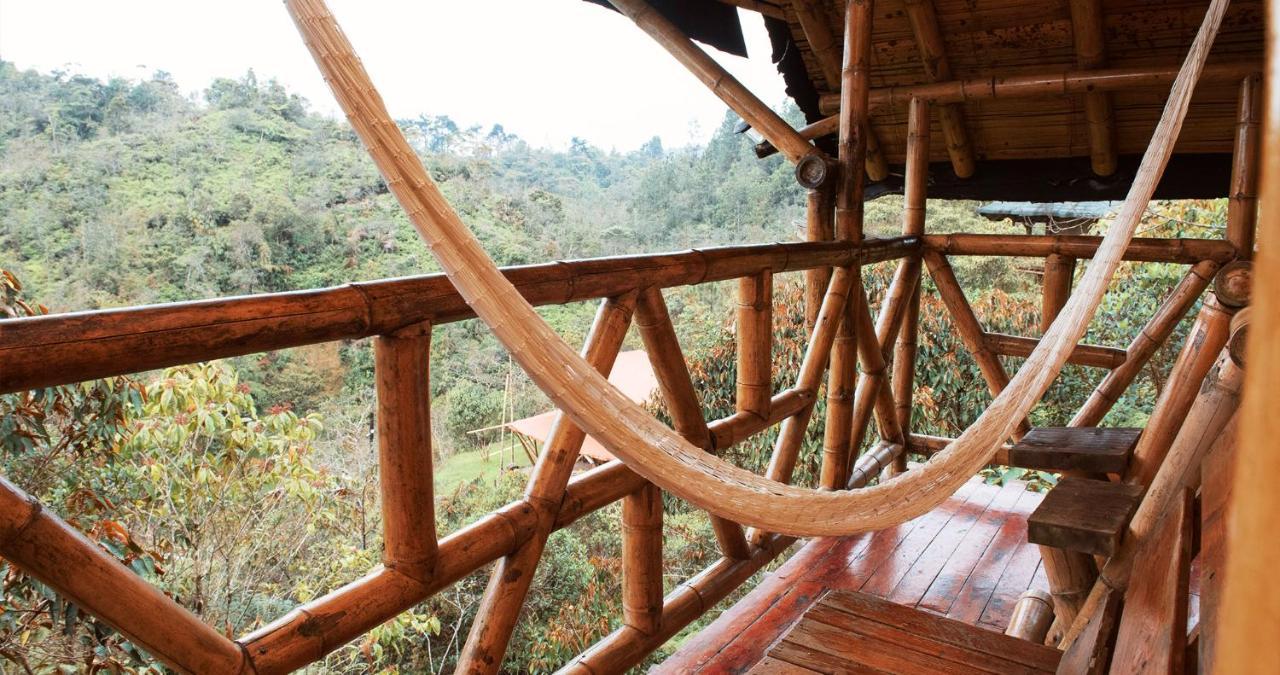 Hotel Guatape Adrianas Bambu المظهر الخارجي الصورة