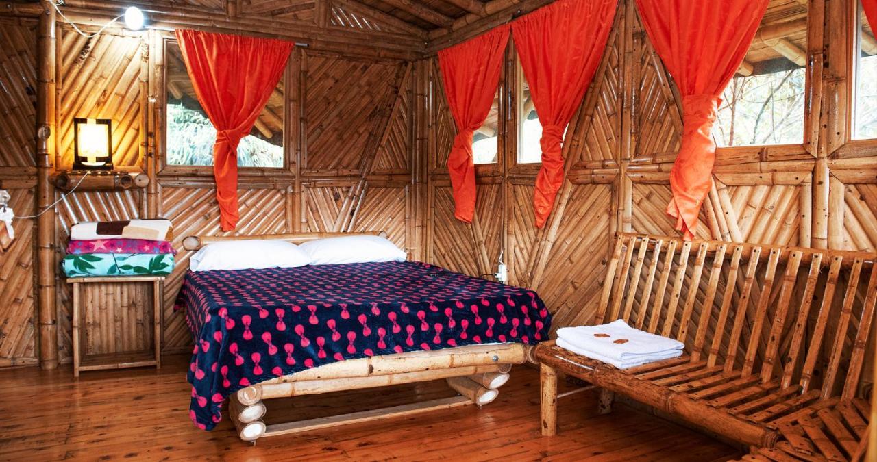 Hotel Guatape Adrianas Bambu المظهر الخارجي الصورة
