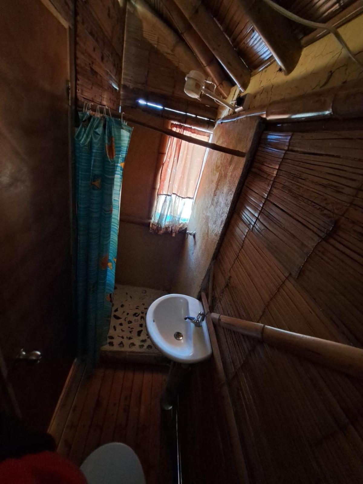 Hotel Guatape Adrianas Bambu المظهر الخارجي الصورة