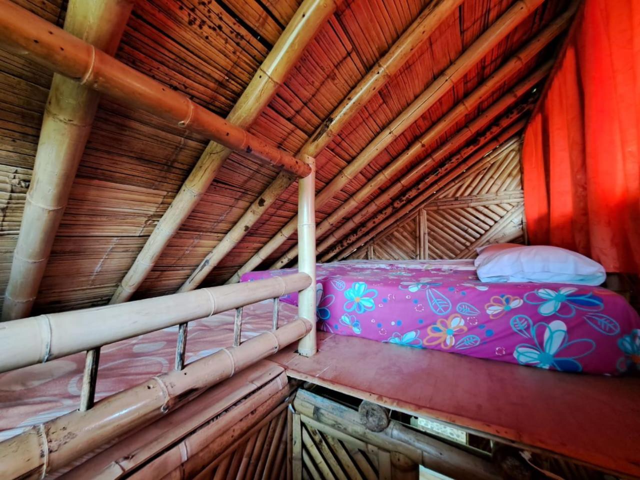 Hotel Guatape Adrianas Bambu المظهر الخارجي الصورة